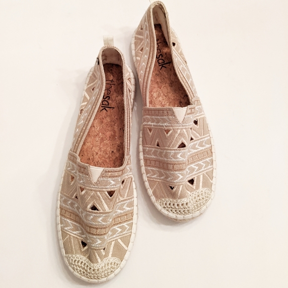 The Sak Shoes - The sak embroidered espadrilles size 10